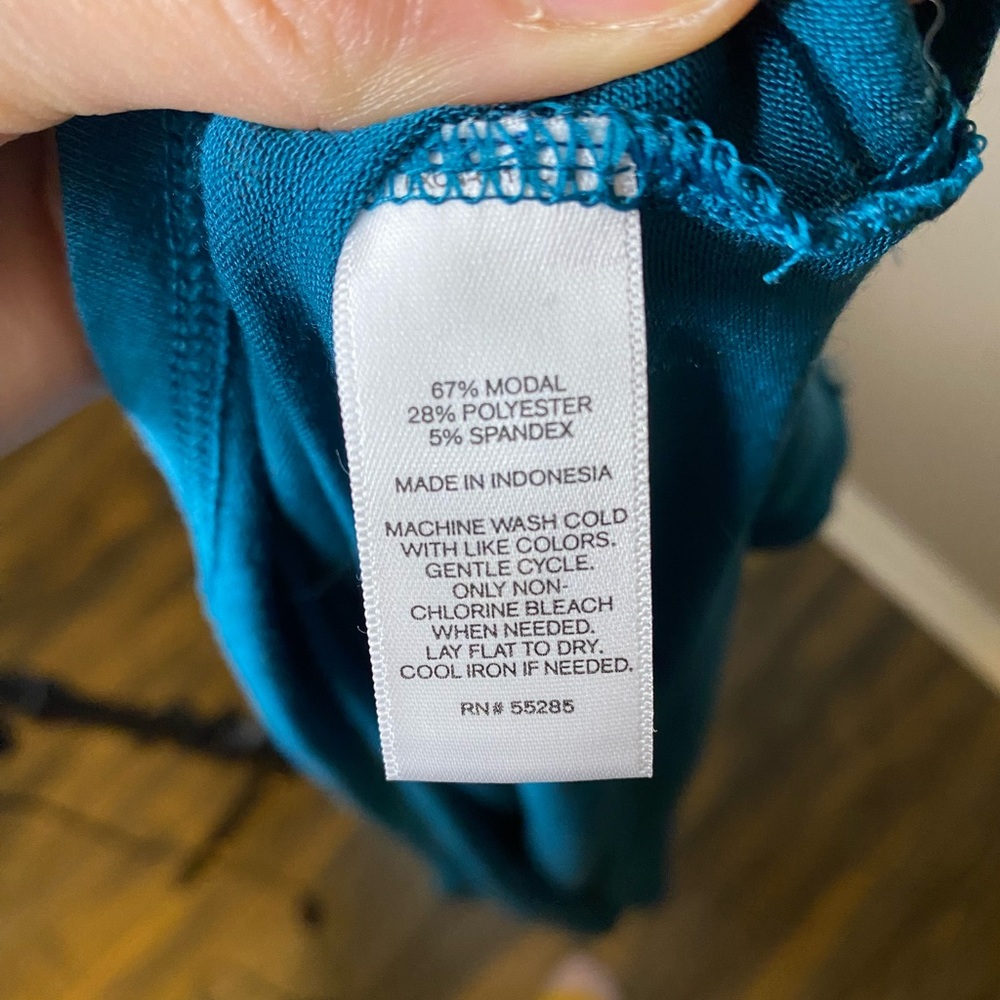 EXPRESS one eleven strappy tank, blue, NWT size small - Picture 5 of 6